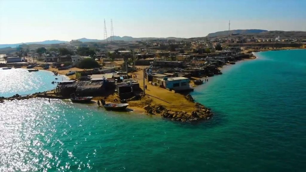 بهترین ساعت برای رفتن به جزیره هنگام | راهنمای کامل سفر از قشم و بندرعباس
